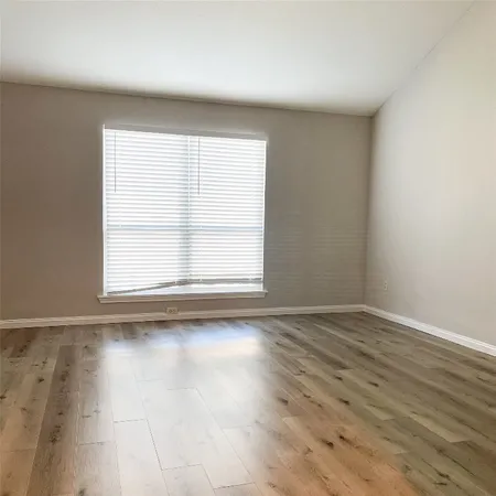 $1,250 | 8718 Victorian Village Drive, Unit 8718, Houston, TX 77071