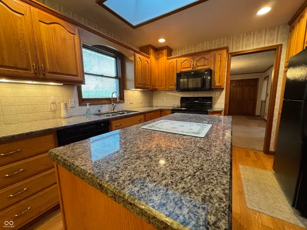 $439,900 | 353 East Rivercrest Drive, Rushville, IN 46173