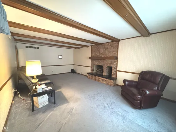 $439,900 | 353 East Rivercrest Drive, Rushville, IN 46173