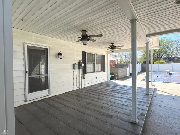 $439,900 | 353 East Rivercrest Drive, Rushville, IN 46173