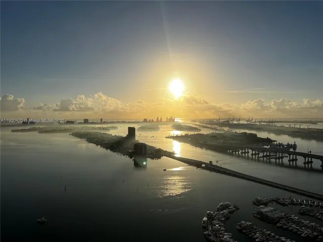 $2,300,000 | 488 Northeast 18th Street, Unit 4612, Miami, FL 33132