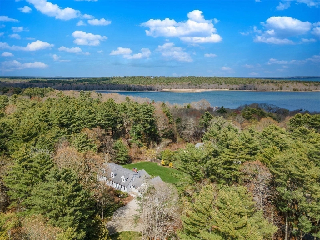 19 Register Road Marion, MA 02738 - Photo 3 of 32