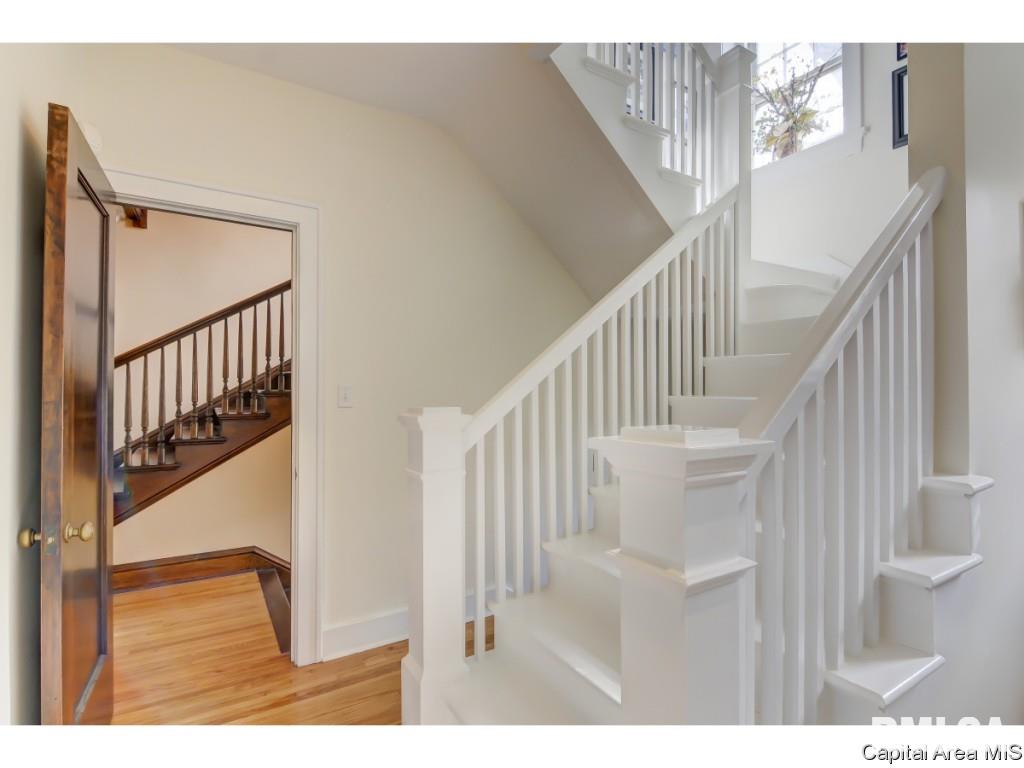1720 Chatham Road Springfield, IL 62704 - Photo 12 of 36