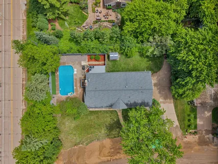 $985,000 | 7001 Lanham Lane, Edina, MN 55439