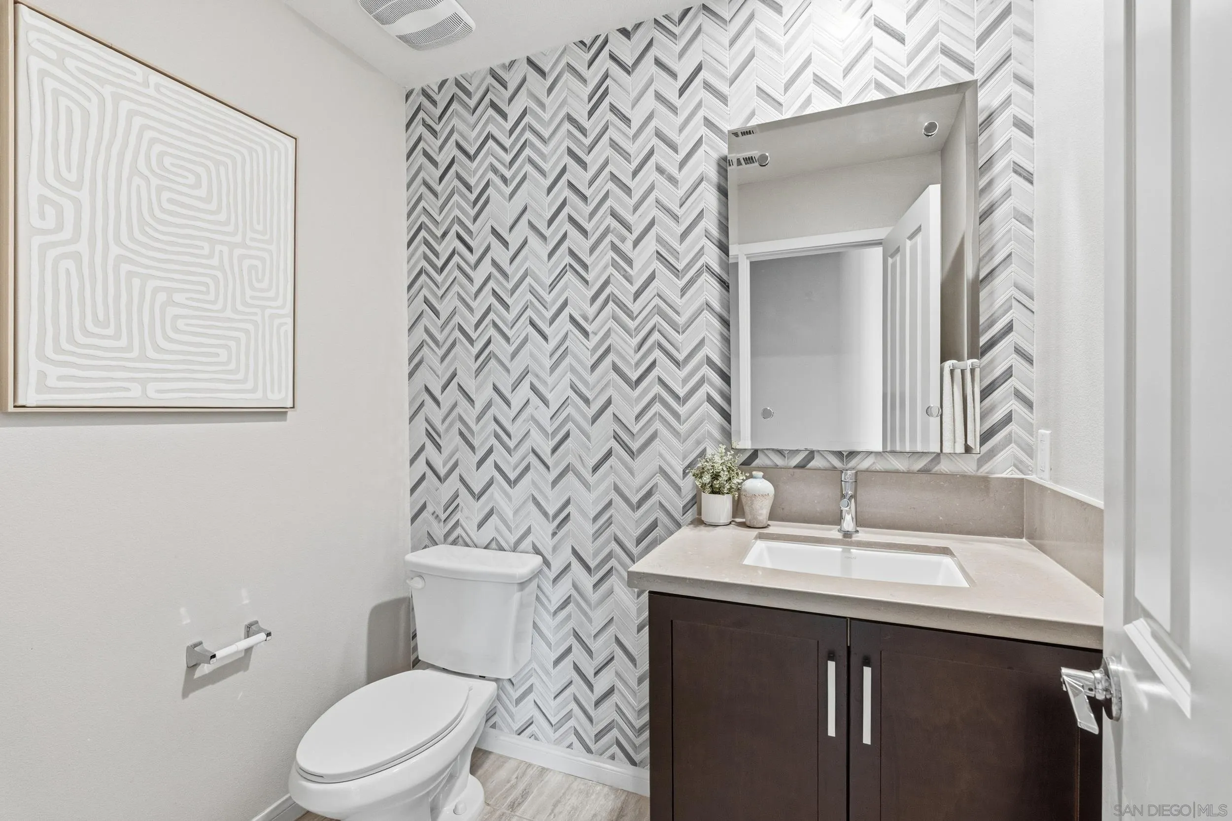 5992 Village Center Loop Road, Unit 4 San Diego, CA 92130 - Photo 19 of 25