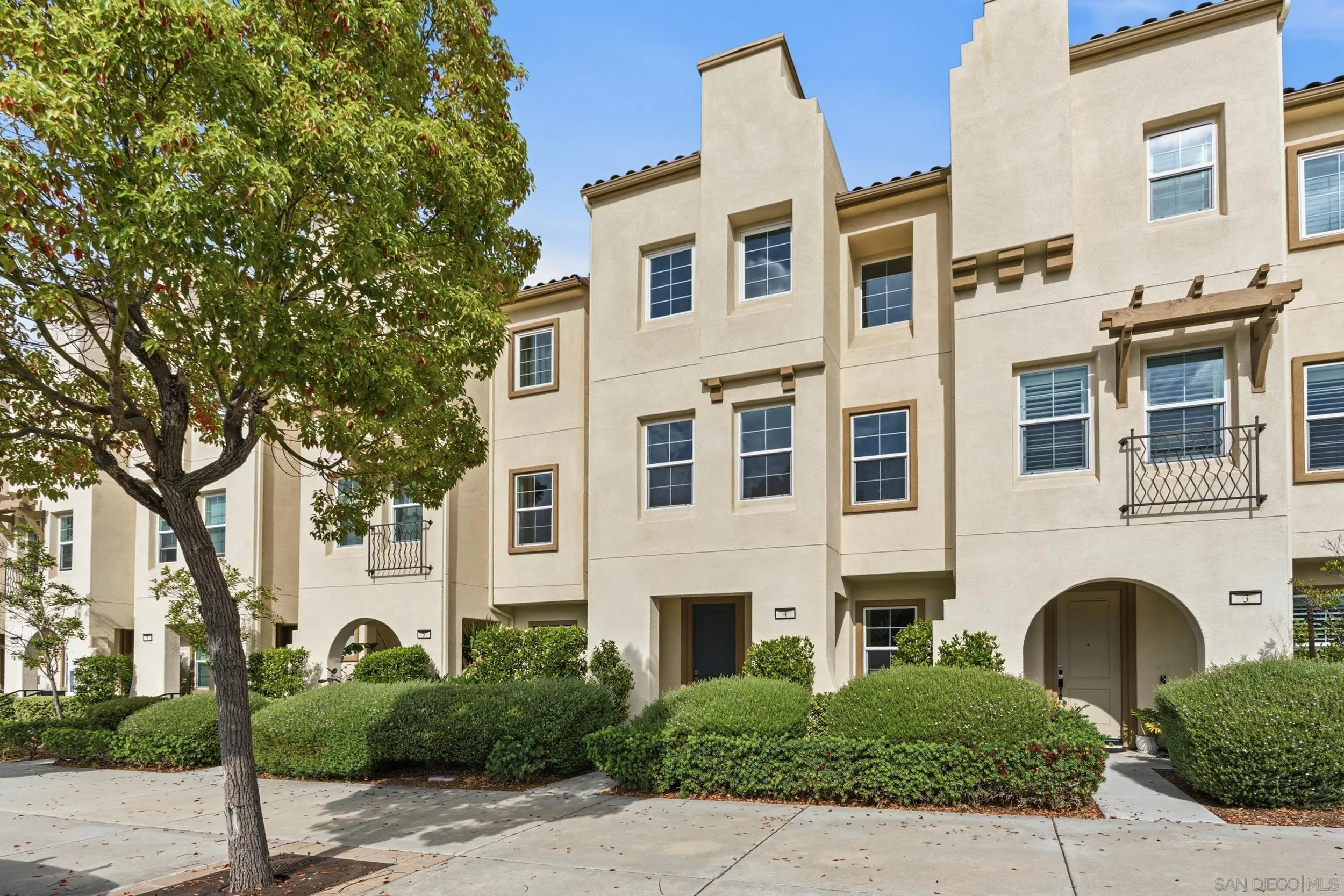 5992 Village Center Loop Road, Unit 4 San Diego, CA 92130 - Photo 2 of 25