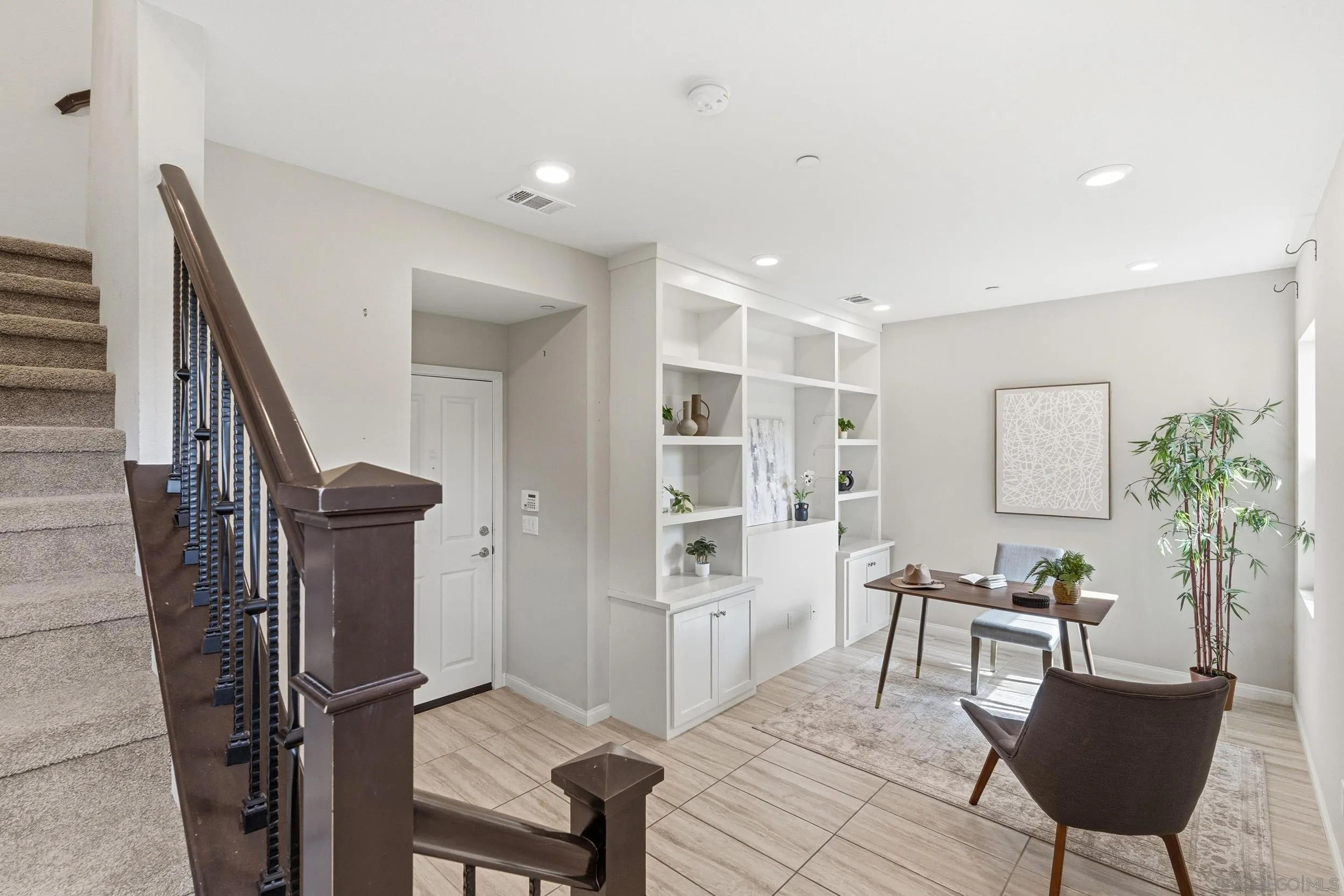 5992 Village Center Loop Road, Unit 4 San Diego, CA 92130 - Photo 7 of 25