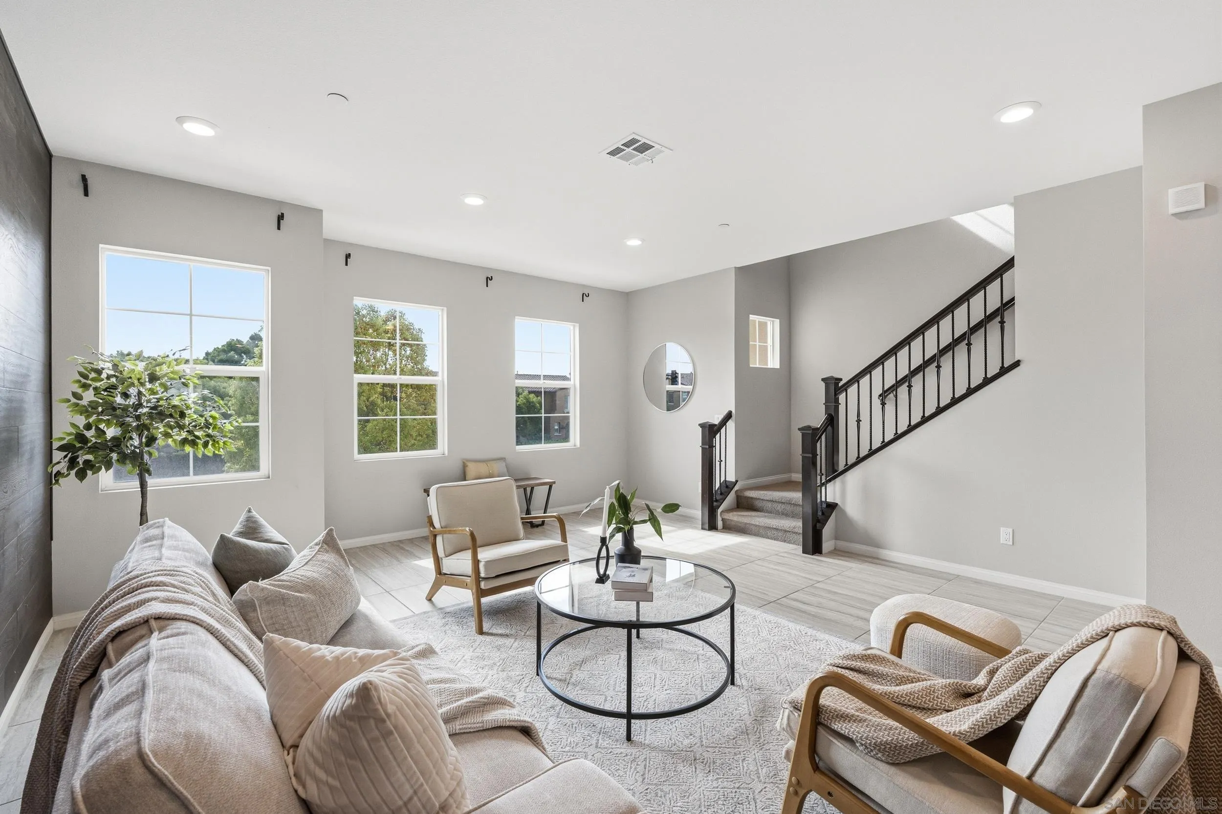 5992 Village Center Loop Road, Unit 4 San Diego, CA 92130 - Photo 9 of 25