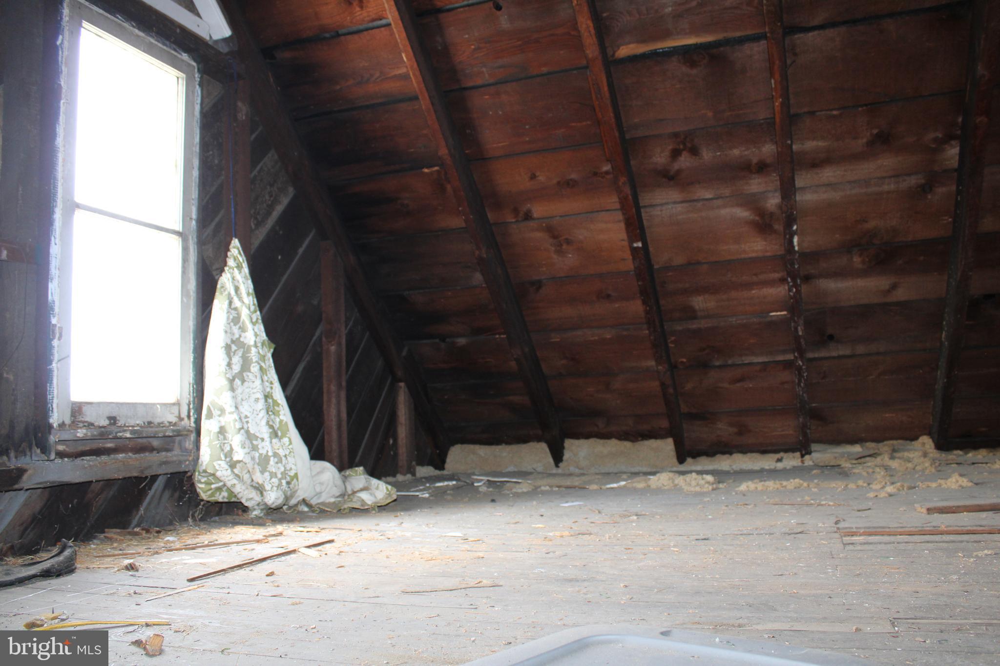 550 Winifred Road Cumberland, MD 21502 - Photo 72 of 81 Attic View 3