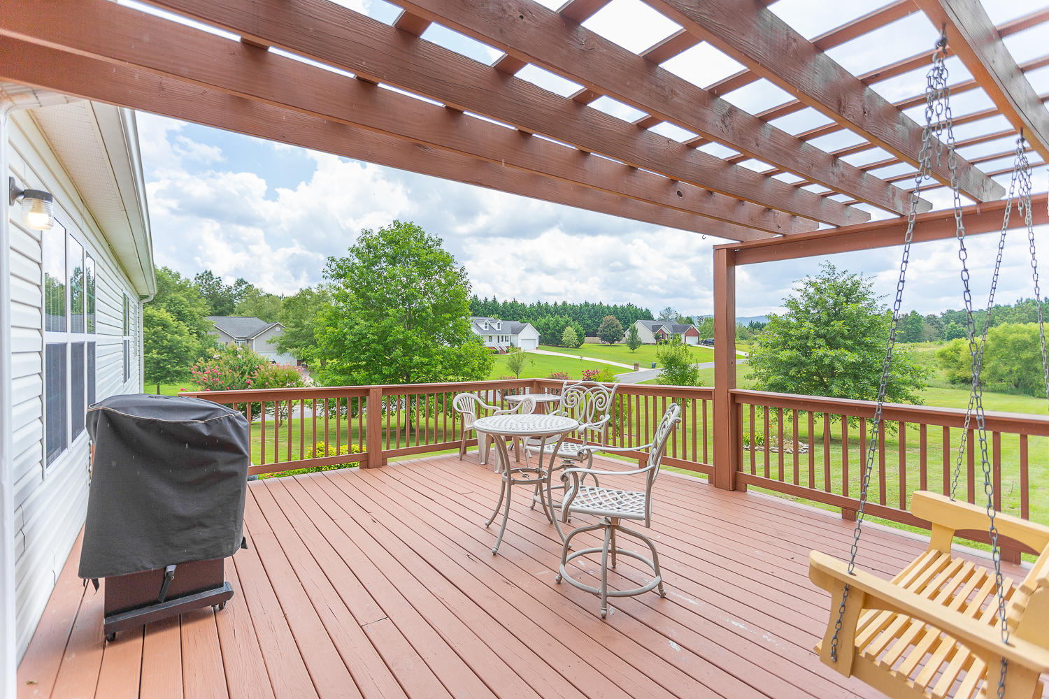160 Maple Leaf Drive Rock Spring, GA 30739 - Photo 10 of 30 160 Maple HD -15