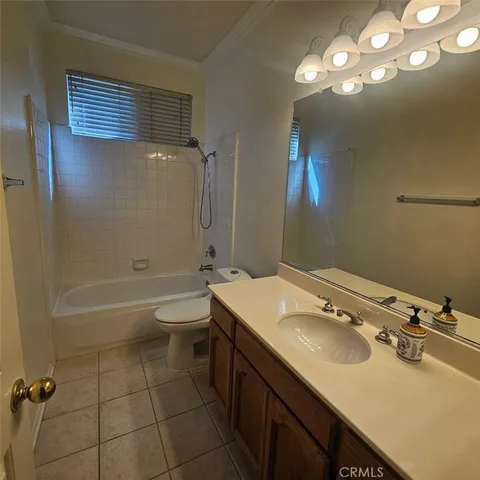 $3,500 | 2871 New Castle Way, Corona, CA 92879