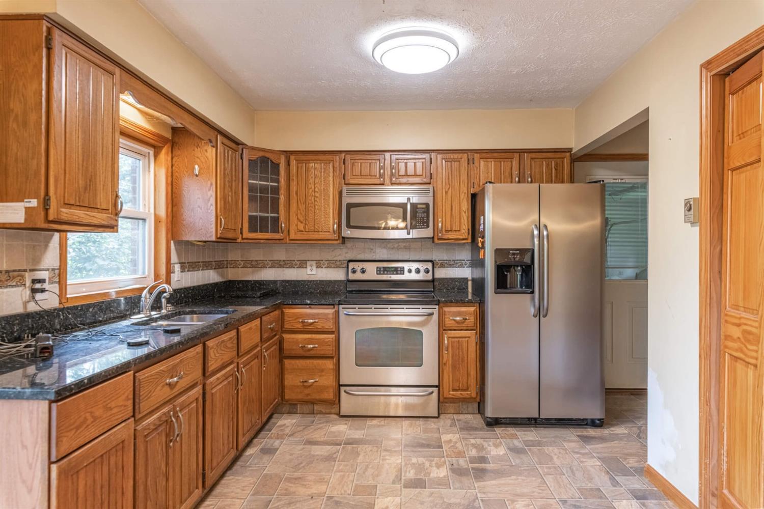 5931 No Mans Road Middletown, OH 45042 - Photo 11 of 47 Gallery Image 11