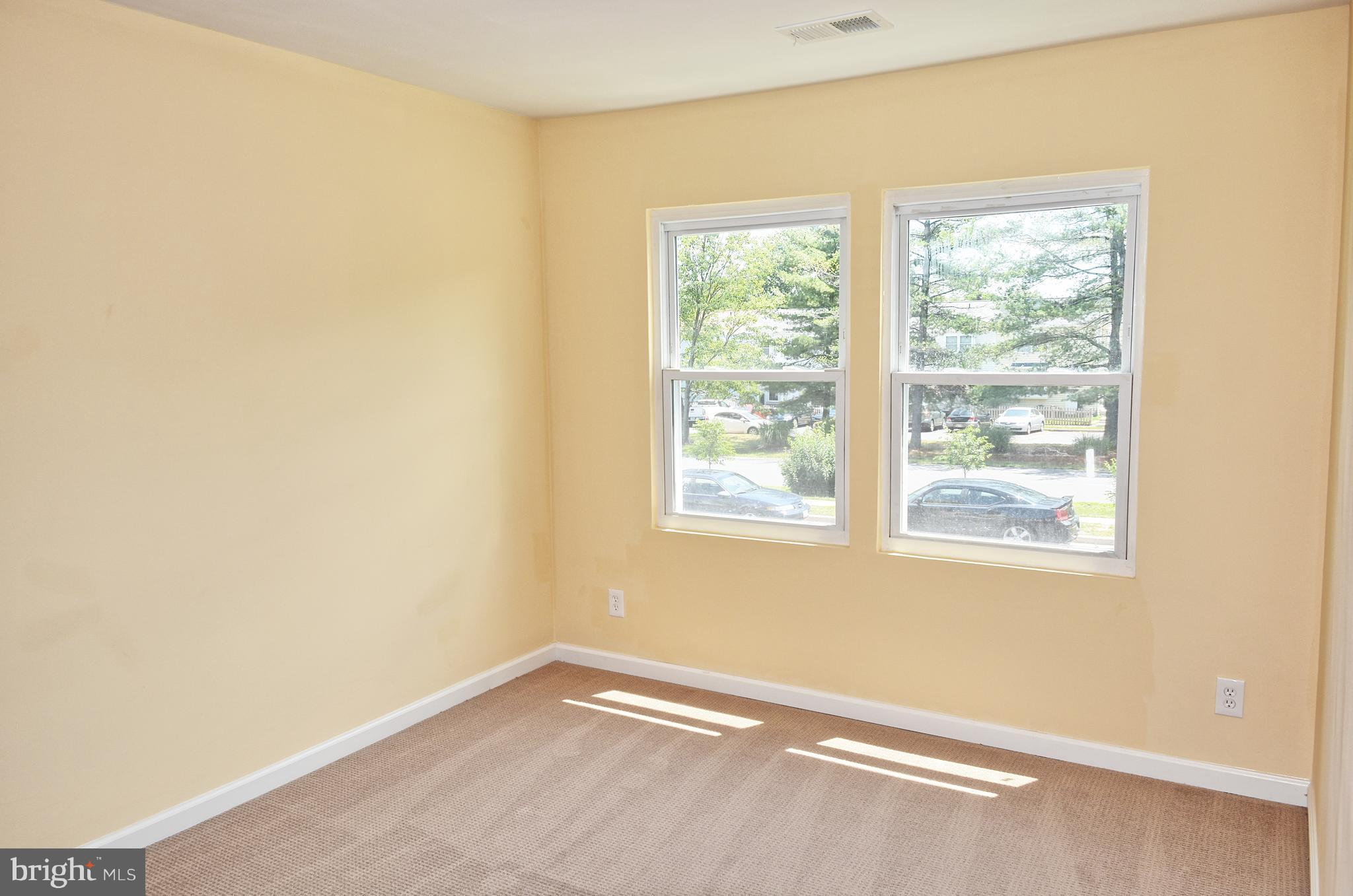 17504 Hoskinson Road Poolesville, MD 20837 - Photo 9 of 13 Bedroom