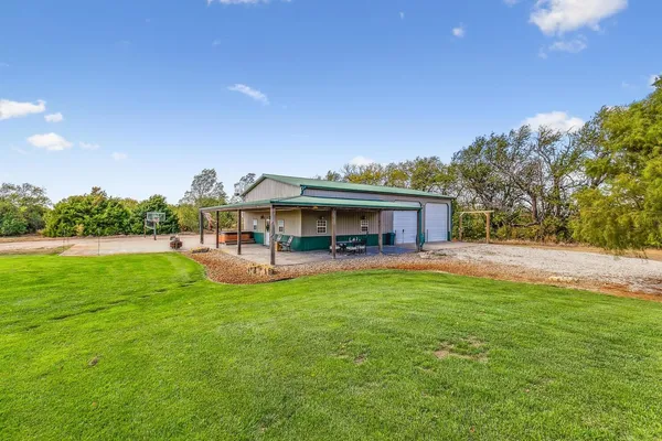 $1,298,500 | 10209 South Hertzler Road, Sedgwick, KS 67135