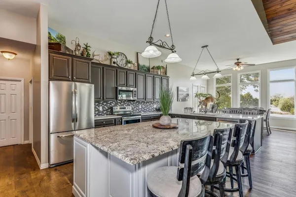 $1,298,500 | 10209 South Hertzler Road, Sedgwick, KS 67135