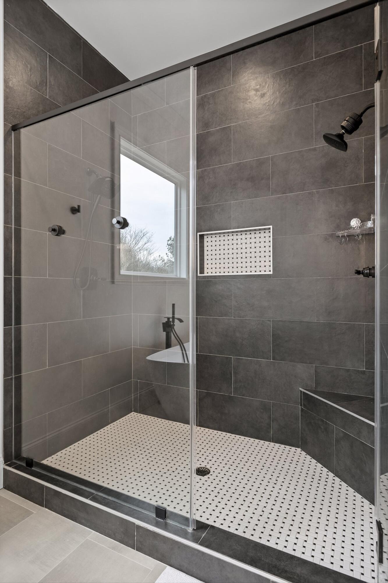 186 West Madison Street Chatsworth, GA 30705 - Photo 40 of 61 58-W Madison-58