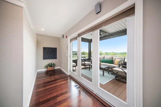 $2,499,000 | 121 West Kingsley Street, Unit 502, Ann Arbor, MI 48104