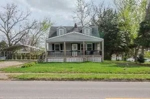 $249,500 | 403 Locust Street, Harrisonville, MO 64701