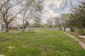 $249,500 | 403 Locust Street, Harrisonville, MO 64701