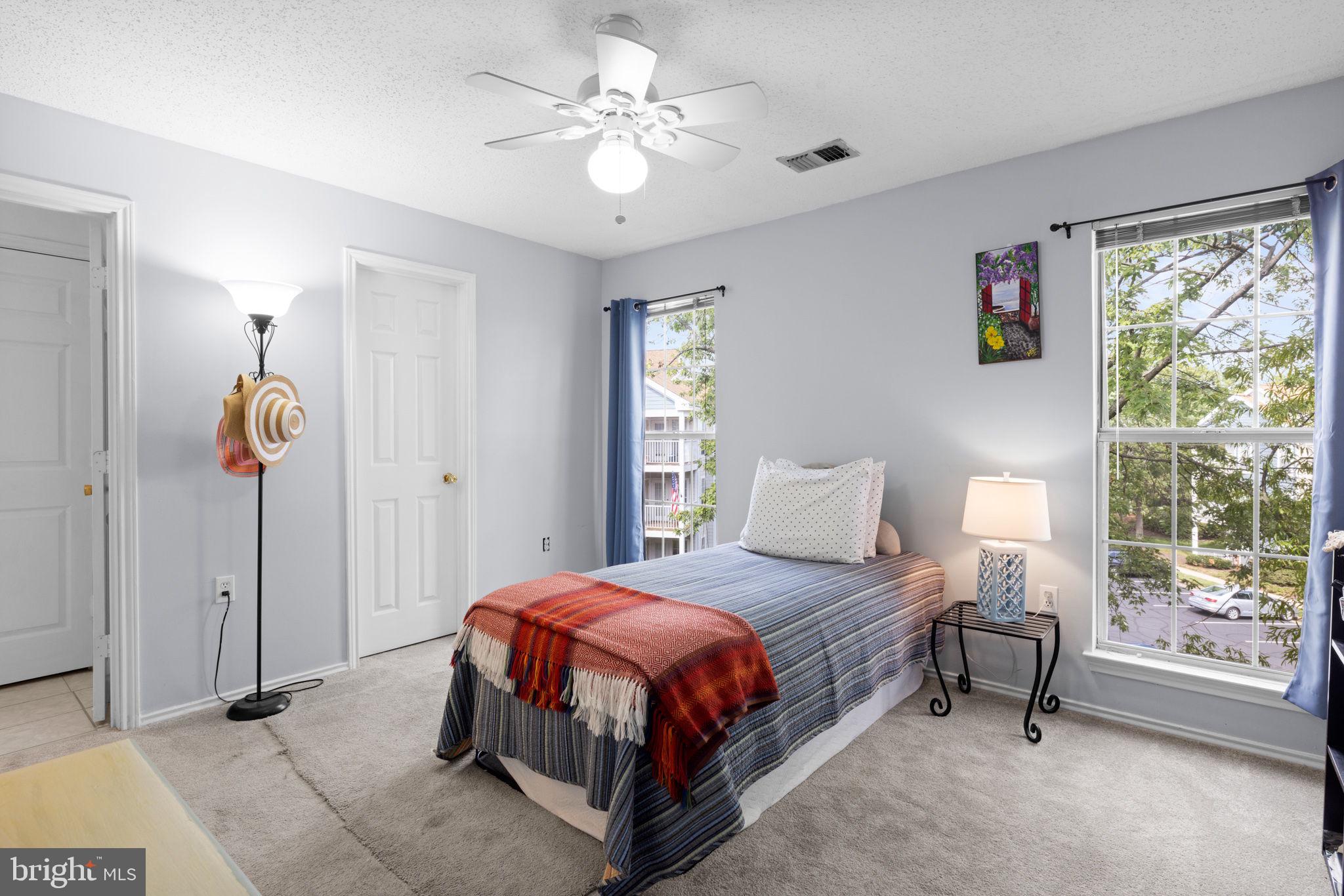20957 Timber Ridge Terrace, Unit 301 Ashburn, VA 20147 - Photo 18 of 19 Gallery Image 18