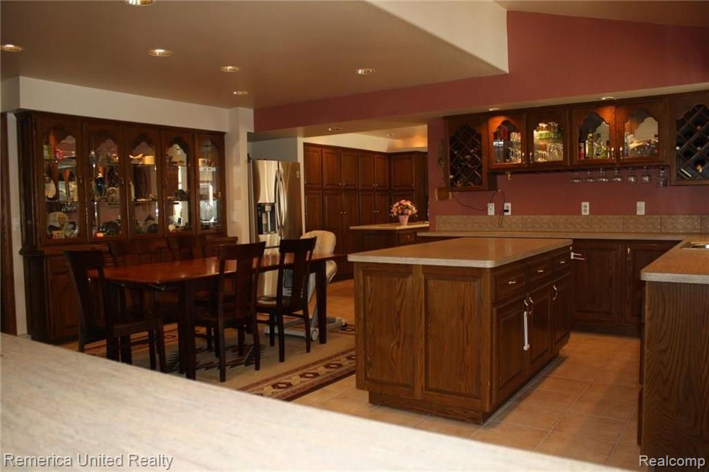 37402 Radde Street Clinton Township, MI 48036 - Photo 7 of 51 Gallery Image 7