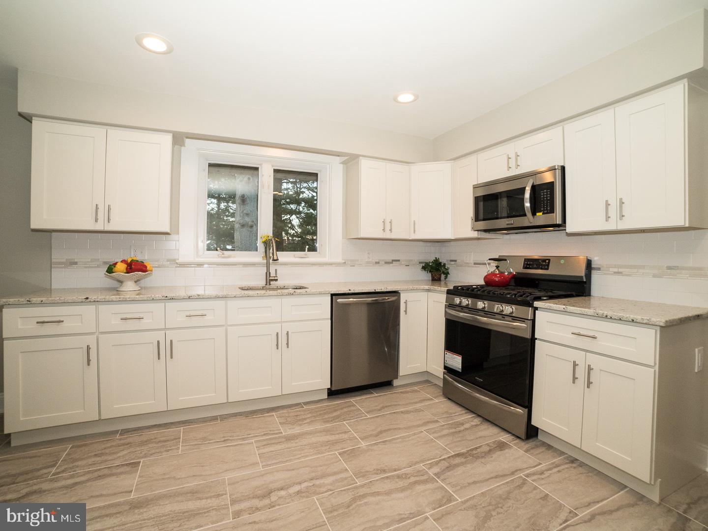 1422 Daws Road Blue Bell, PA 19422 - Photo 3 of 25 Kitchen
