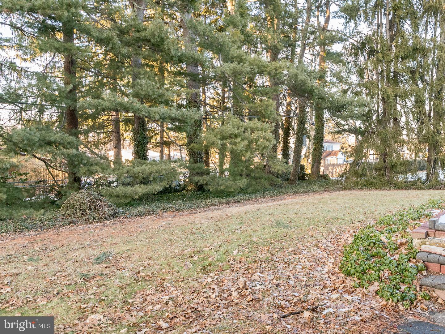 1422 Daws Road Blue Bell, PA 19422 - Photo 23 of 25 Exterior Back