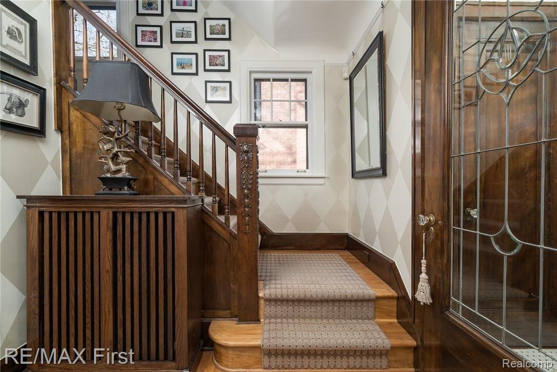 1241 Bedford Road Grosse Pointe, MI 48230 - Photo 20 of 46 1241-Bedford-20.jpg