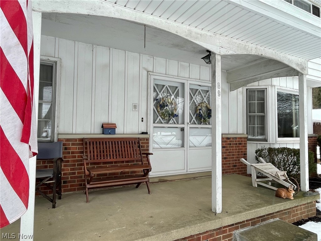 89 South Hametown Road Akron, OH 44321 - Photo 2 of 24