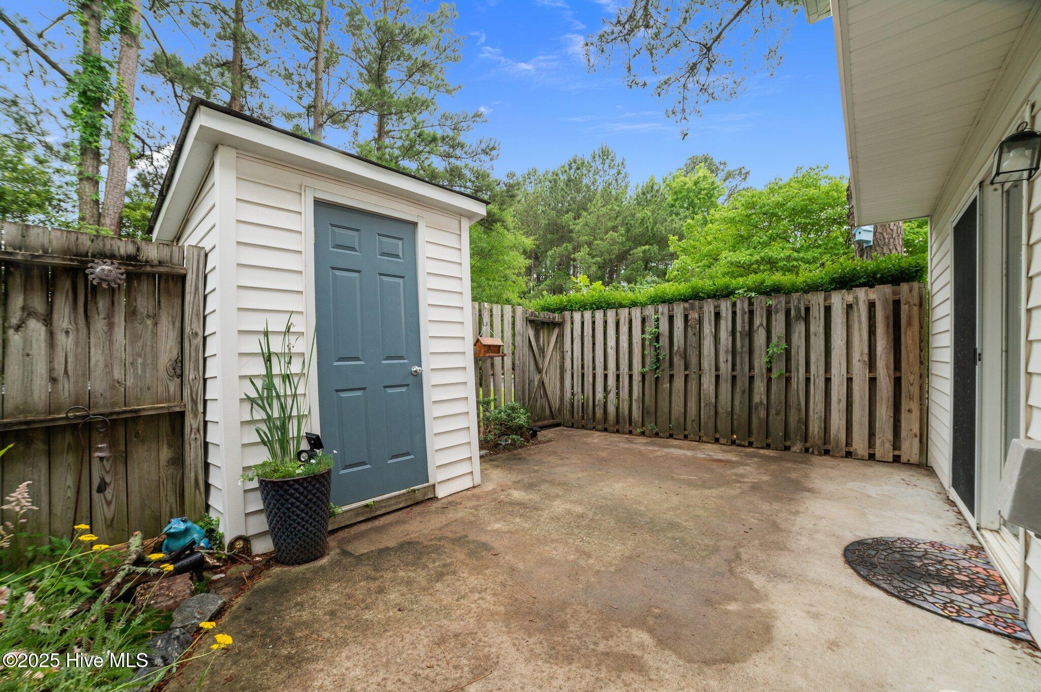 1005 Spring Forest Road, Unit G6 Greenville, NC 27834 - Photo 16 of 46 16-web-or-mls-LHV_1957