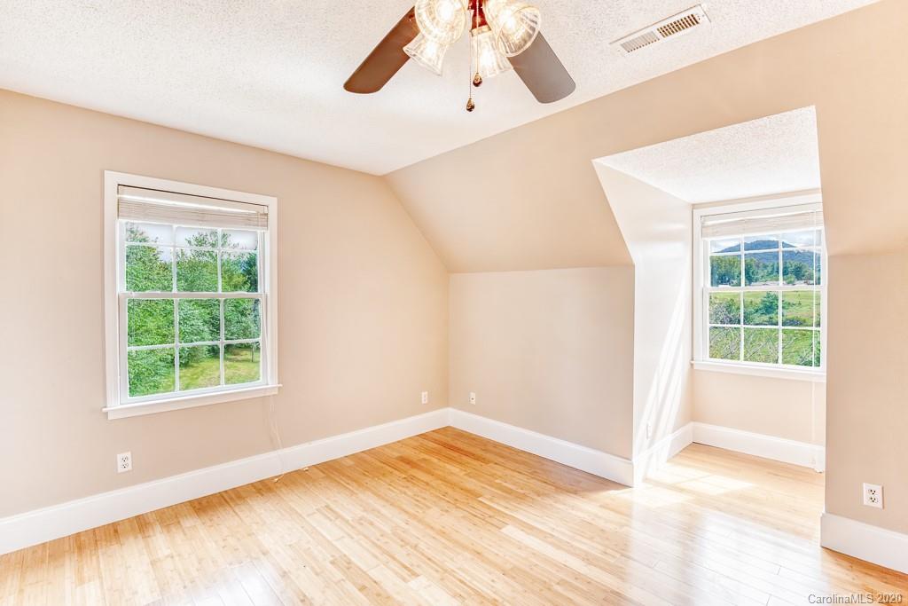 39 New Liberty Road Leicester, NC 28748 - Photo 23 of 47 Gallery Image 23
