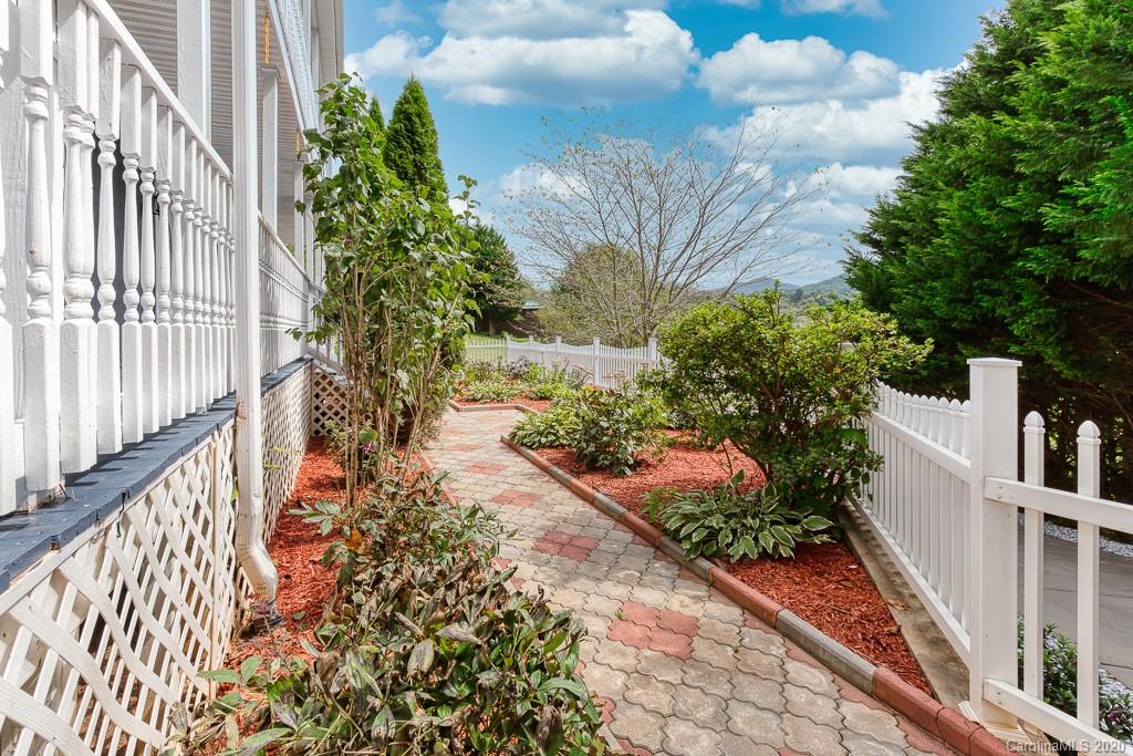 39 New Liberty Road Leicester, NC 28748 - Photo 41 of 47 Gallery Image 41