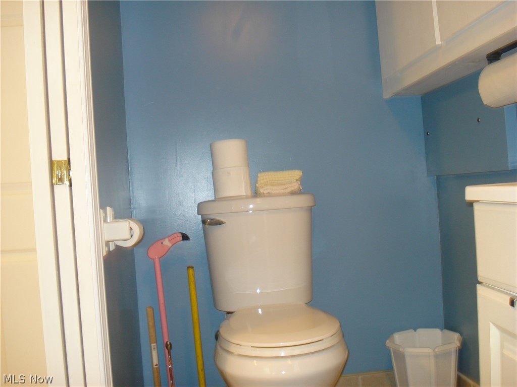 1160 Piermont Road Cleveland, OH 44121 - Photo 22 of 25