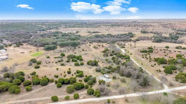 $425,000 | 213 Pr 1743b Clifton Tx 76634, Clifton, TX 76634
