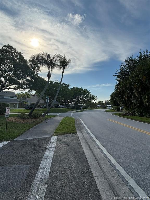 983 Northwest Spruce Ridge Drive, Unit 16 Stuart, FL 34994 - Photo 11 of 12 Gallery Image 11