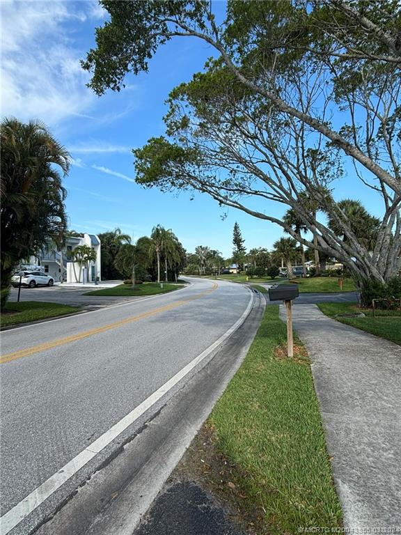 983 Northwest Spruce Ridge Drive, Unit 16 Stuart, FL 34994 - Photo 10 of 12 Gallery Image 10