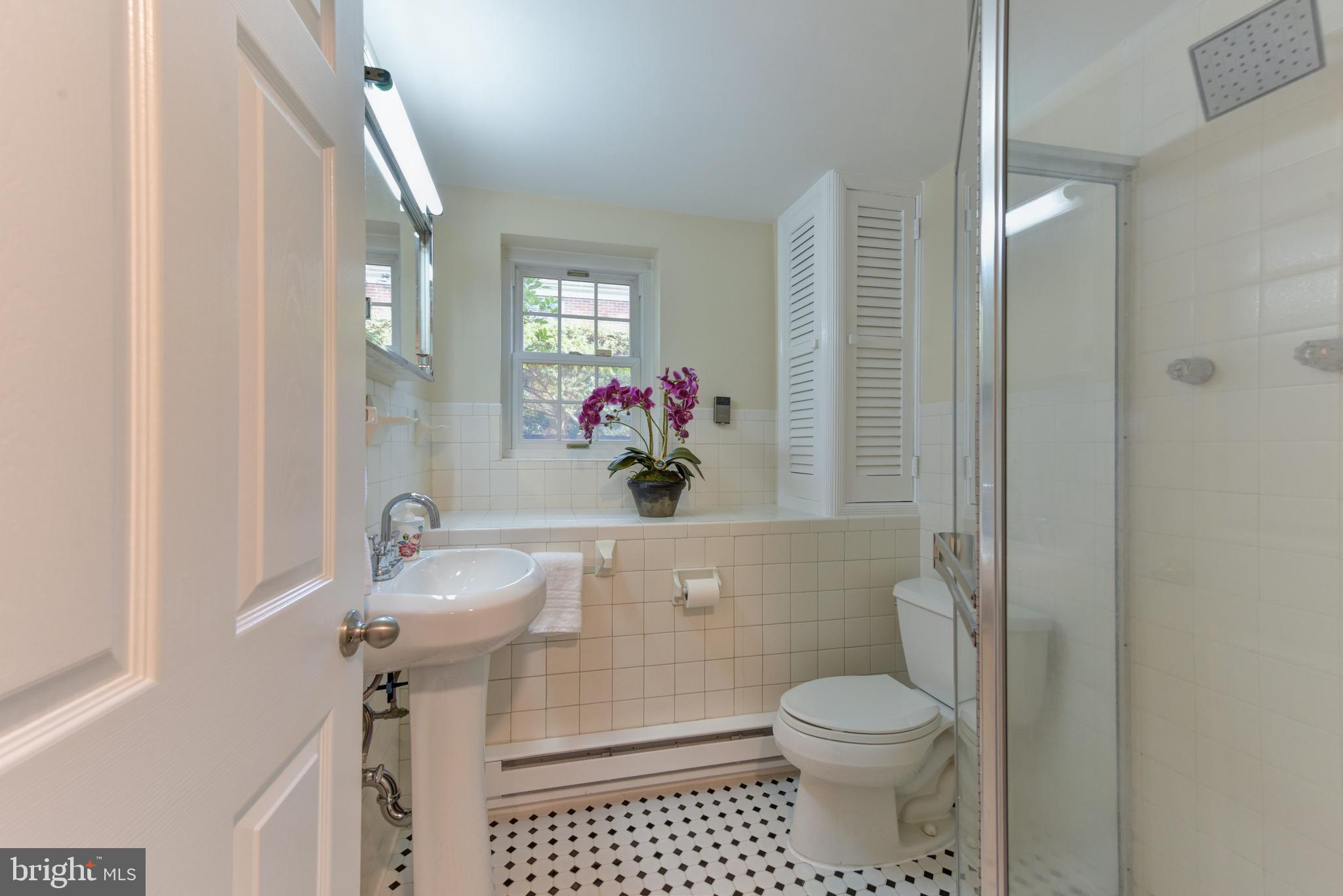 6436 Sleepy Ridge Road Falls Church, VA 22042 - Photo 38 of 59 Gallery Image 38