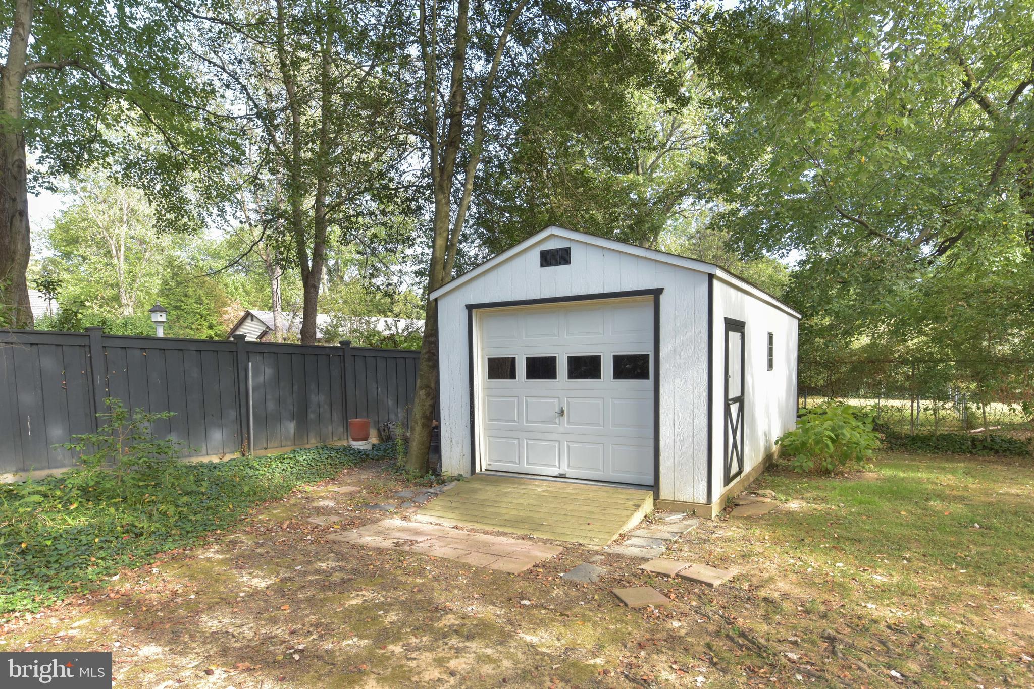 6436 Sleepy Ridge Road Falls Church, VA 22042 - Photo 46 of 59 Gallery Image 46