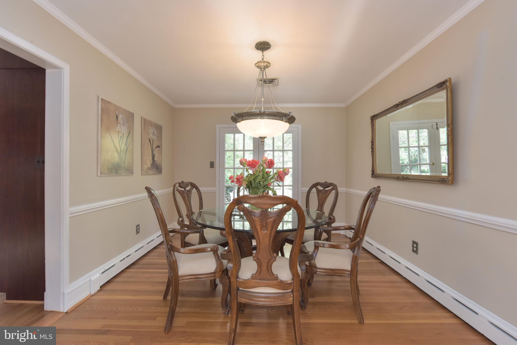 6436 Sleepy Ridge Road Falls Church, VA 22042 - Photo 8 of 59 Gallery Image 8
