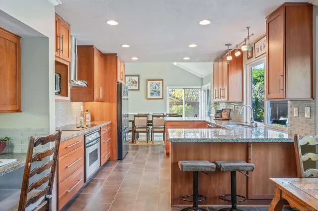 $1,990,000 | 756 Fieldstone Lane, Encinitas, CA 92024