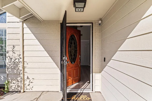 a view of entryway with stairs