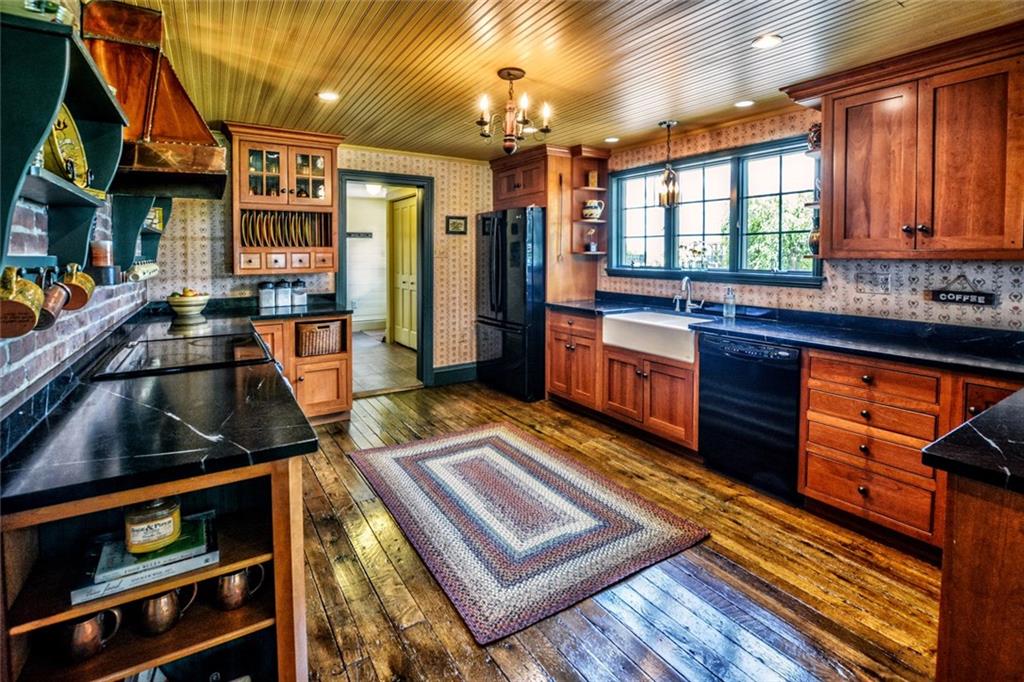 1623 Three Degree Road Mars, PA 16046 - Photo 10 of 25 Gallery Image 10