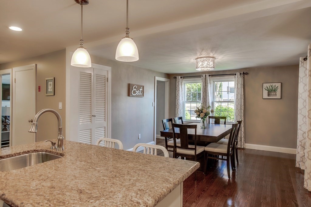 51 Hopkins Street Reading, MA 01867 - Photo 10 of 24