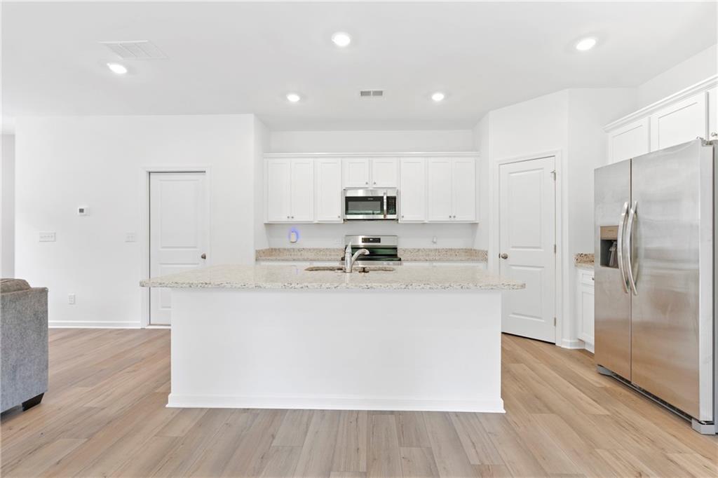 828 Evergreen Road Winder, GA 30680 - Photo 4 of 24
