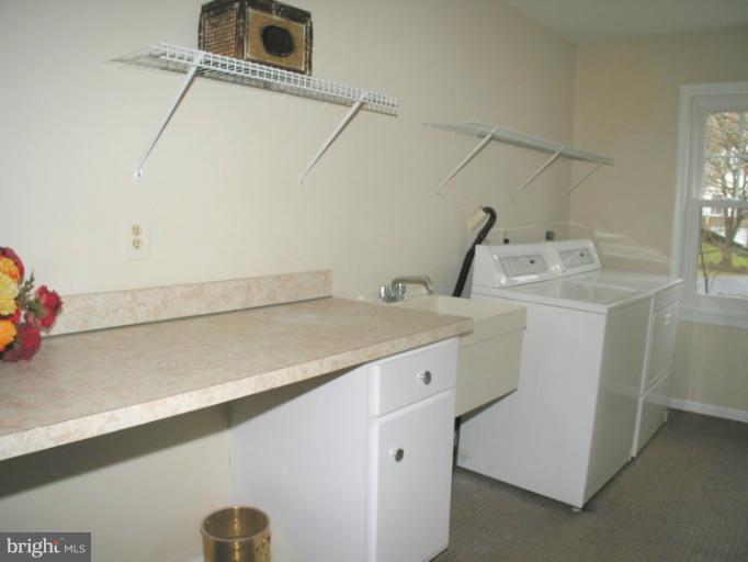 9401 Reach Road Potomac, MD 20854 - Photo 16 of 30 Bedroom Level Laundry Room