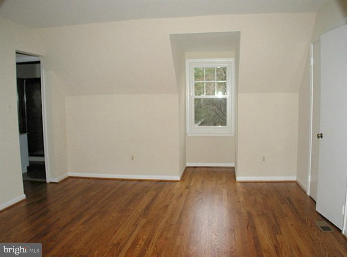 9401 Reach Road Potomac, MD 20854 - Photo 3 of 30 Bedroom 2