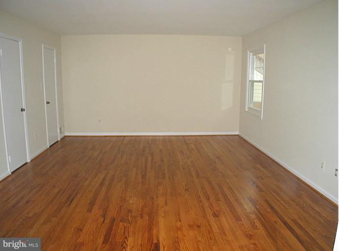 9401 Reach Road Potomac, MD 20854 - Photo 25 of 30 Bedroom (Master)