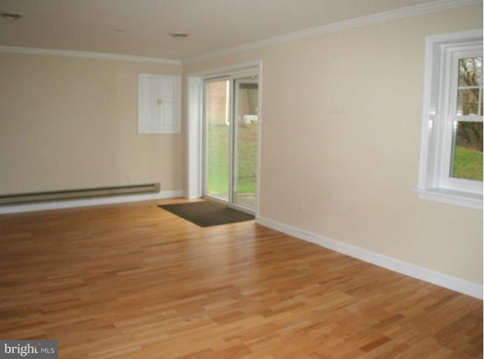 9401 Reach Road Potomac, MD 20854 - Photo 28 of 30 Daylight walk out Rec Room