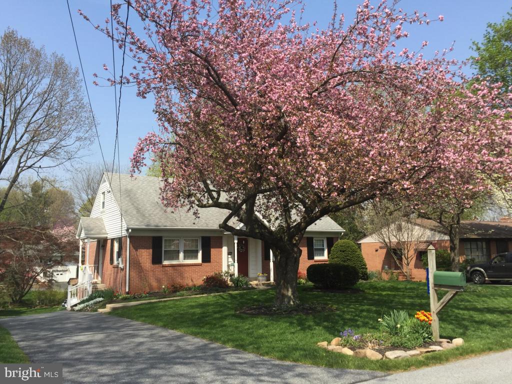 1533 Vista Road Lancaster, PA 17601 - Photo 1 of 1