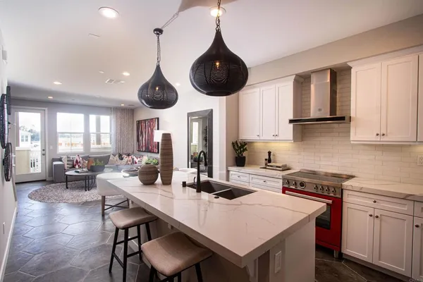 $1,090,000 | 1109 Hibiscus Way, Oceanside, CA 92054